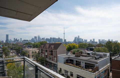 Photo 35 at 405 - 205 Manning Avenue, Bellwoods, Toronto