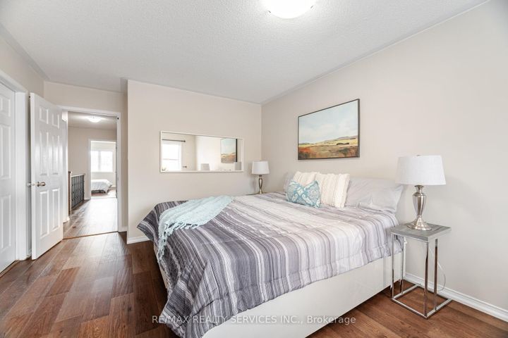 Photo 23 at 162 Sussexvale Drive, Wellington, Brampton
