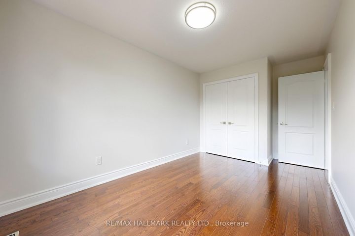 Photo 28 at 138 Olde Bayview Avenue, Oak Ridges Lake Wilcox, Richmond Hill