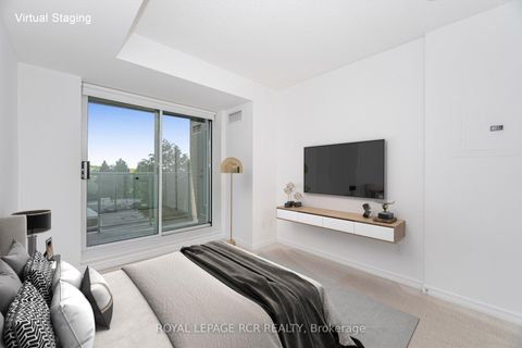 Photo 8 at 301 - 11 Oneida Crescent, Langstaff, Richmond Hill