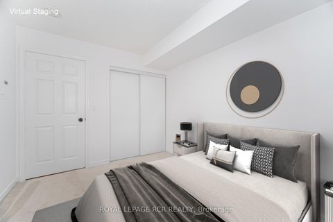 Photo 9 at 301 - 11 Oneida Crescent, Langstaff, Richmond Hill