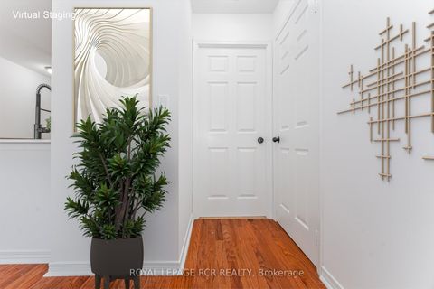 Photo 12 at 301 - 11 Oneida Crescent, Langstaff, Richmond Hill