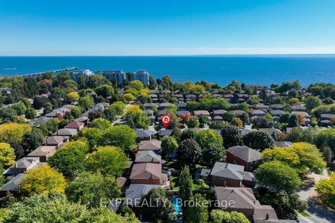 Photo 2 at 105 Warner Drive, BR Bronte, Oakville