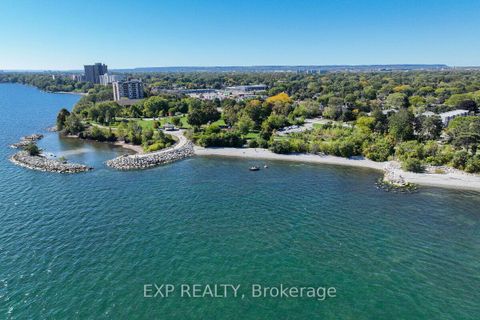 Photo 39 at 105 Warner Drive, BR Bronte, Oakville