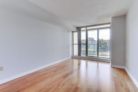 Photo 23 at 411 - 7300 Yonge Street, Yorkhill, Vaughan