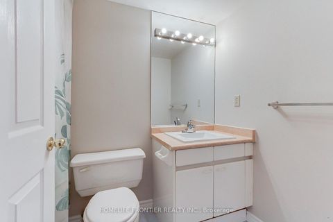 Photo 35 at 411 - 7300 Yonge Street, Yorkhill, Vaughan