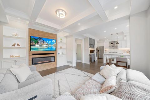 Photo 12 at 2201 Hillmount Drive, WM Westmount, Oakville
