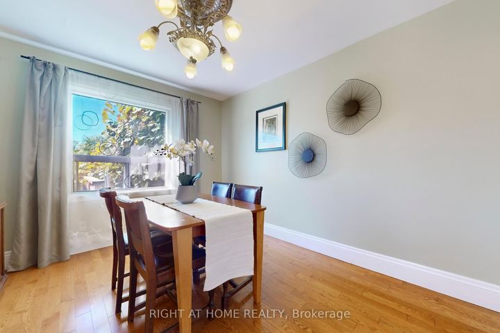 Photo 4 at 118 Treeview Drive, Alderwood, Toronto