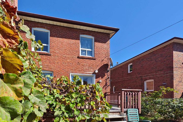 Photo 25 at 118 Treeview Drive, Alderwood, Toronto