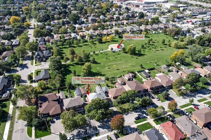 Photo 31 at 118 Treeview Drive, Alderwood, Toronto