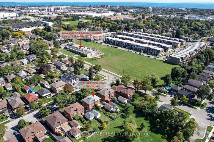 Photo 32 at 118 Treeview Drive, Alderwood, Toronto