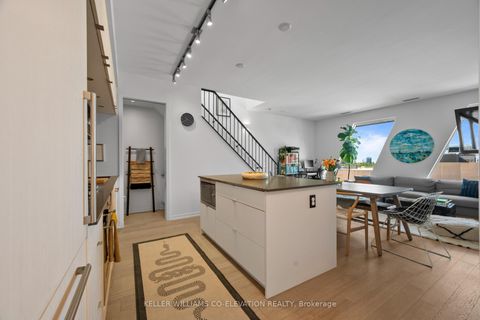 Photo 5 at PH7 - 138 St Helens Avenue, Dufferin Grove, Toronto Photo 5 at PH7 - 138 St Helens Avenue, Dufferin Grove, Toronto