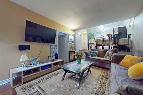 Photo 7 at 7 - 61 Driftwood Avenue, Jane Heights, Toronto