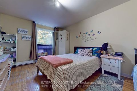 Photo 18 at 7 - 61 Driftwood Avenue, Jane Heights, Toronto