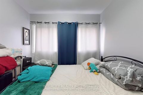 Photo 24 at 7 - 61 Driftwood Avenue, Jane Heights, Toronto