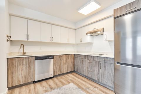 Photo 12 at 402 - 45 Connaught Avenue, Coxwell, Toronto