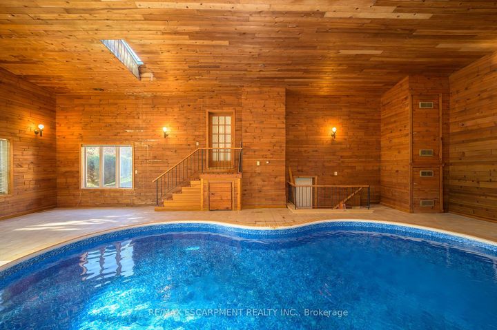 Photo 31 at 1411 Beaufort Drive, Tyandaga, Burlington