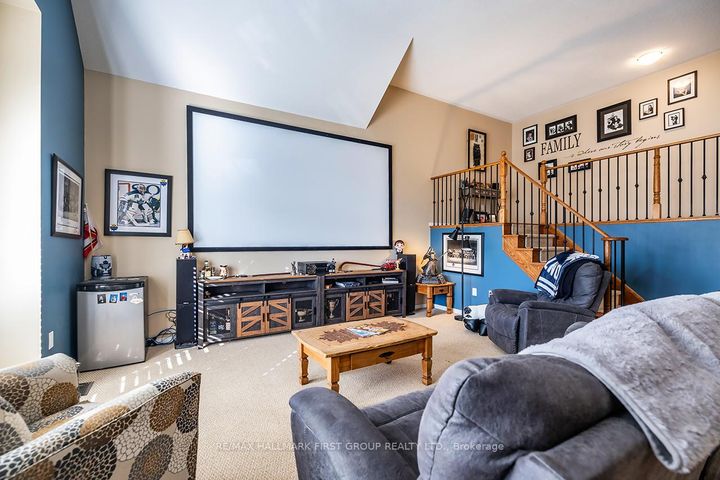 Photo 4 at 1620 Badgley Drive, Taunton, Oshawa