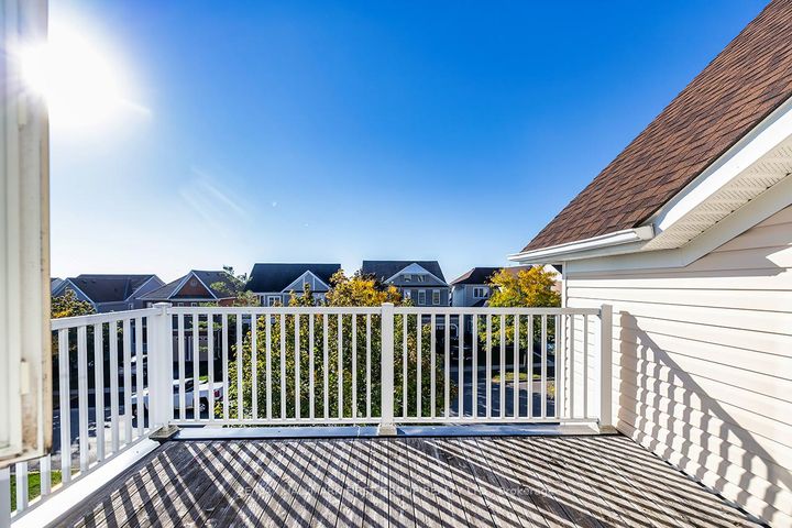 Photo 10 at 1620 Badgley Drive, Taunton, Oshawa