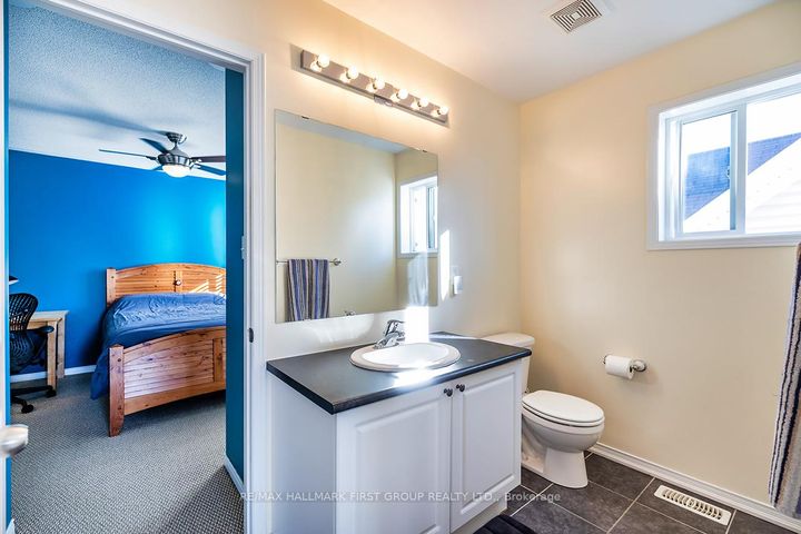 Photo 13 at 1620 Badgley Drive, Taunton, Oshawa