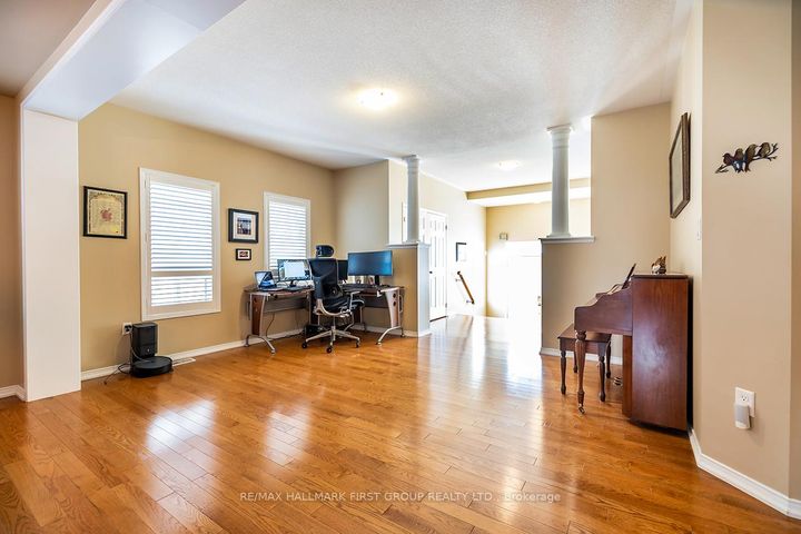 Photo 30 at 1620 Badgley Drive, Taunton, Oshawa