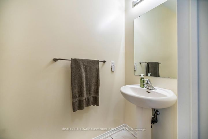 Photo 32 at 1620 Badgley Drive, Taunton, Oshawa