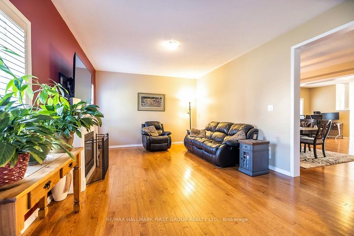 Photo 34 at 1620 Badgley Drive, Taunton, Oshawa