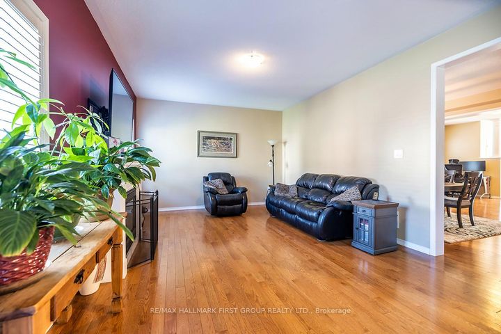 Photo 35 at 1620 Badgley Drive, Taunton, Oshawa
