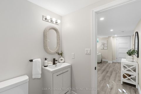 Photo 35 at 22 Athenia Court, West Hill, Toronto