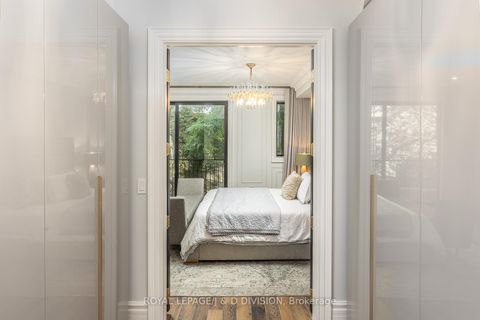 Photo 22 at 40 Bernard Avenue, Annex, Toronto