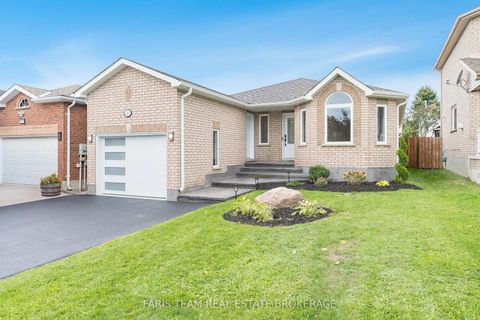 Photo 0 at 233 Wessenger Drive, Holly, Barrie