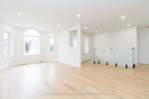 Photo 13 at 233 Wessenger Drive, Holly, Barrie