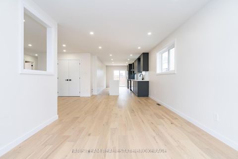 Photo 14 at 233 Wessenger Drive, Holly, Barrie