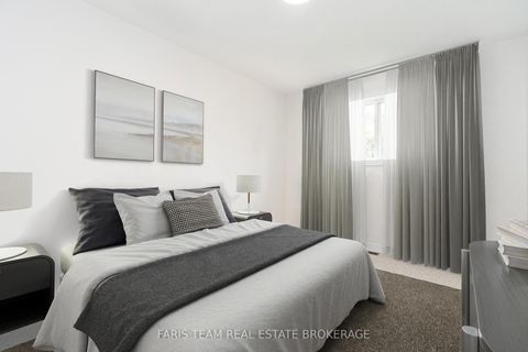 Photo 18 at 233 Wessenger Drive, Holly, Barrie