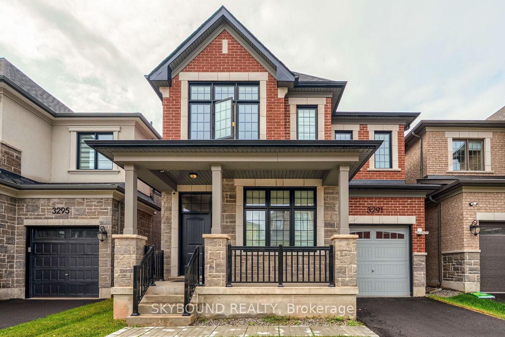 3291 Harasym Trail, NW Northwest, Oakville by Loree Meneguzzi Real Estate 3291 Harasym Trail, NW Northwest, Oakville