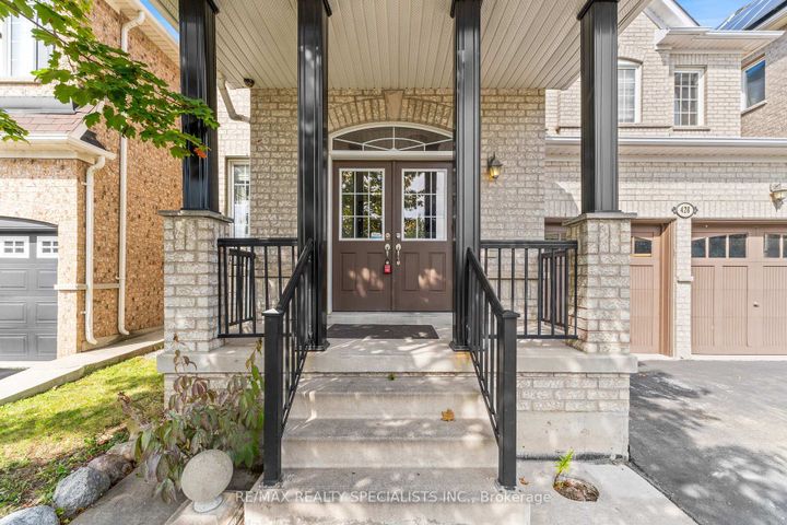 Photo 3 at 428 Father Tobin Road, Wellington, Brampton