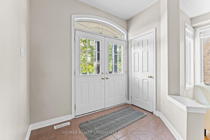 Photo 4 at 428 Father Tobin Road, Wellington, Brampton