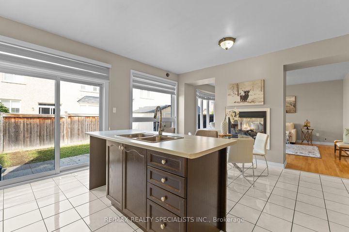 Photo 14 at 428 Father Tobin Road, Wellington, Brampton