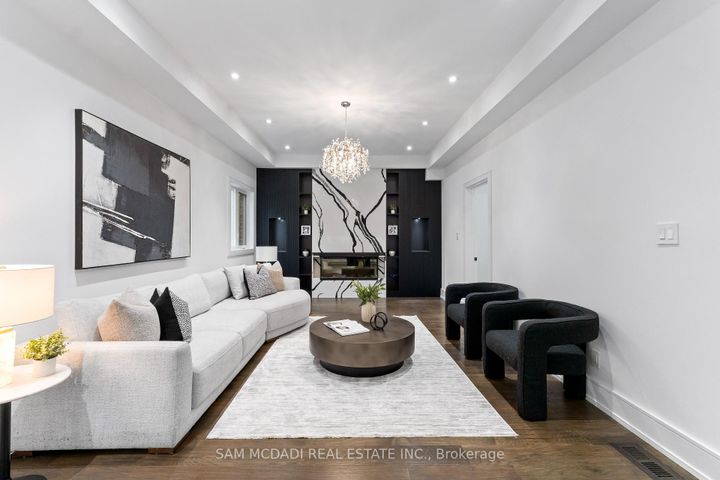 Photo 10 at 193 Mateo Place, Cooksville, Mississauga