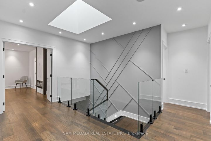 Photo 17 at 193 Mateo Place, Cooksville, Mississauga