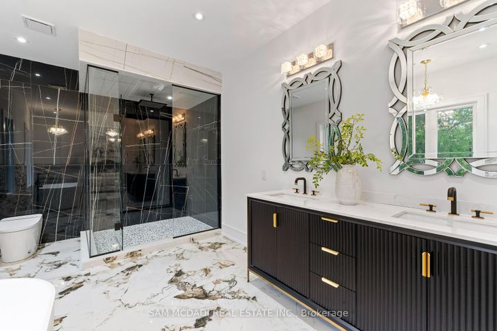 Photo 22 at 193 Mateo Place, Cooksville, Mississauga
