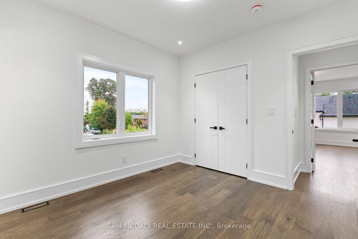 Photo 27 at 193 Mateo Place, Cooksville, Mississauga