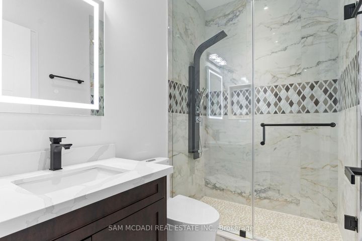 Photo 35 at 193 Mateo Place, Cooksville, Mississauga