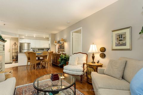 Photo 7 at 301 - 188 Redpath Avenue, Mount Pleasant West, Toronto