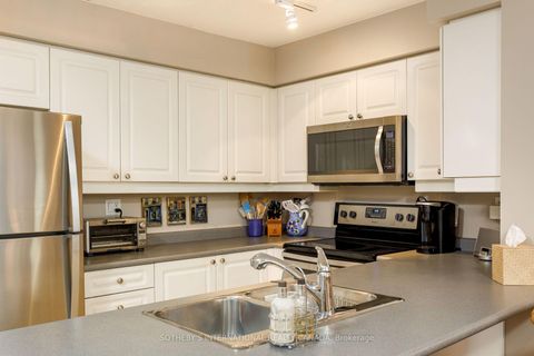 Photo 13 at 301 - 188 Redpath Avenue, Mount Pleasant West, Toronto