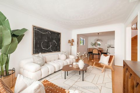 Photo 6 at 58 Horizon Court, Doncrest, Richmond Hill Photo 6 at 58 Horizon Court, Doncrest, Richmond Hill