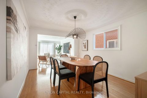 Photo 7 at 58 Horizon Court, Doncrest, Richmond Hill