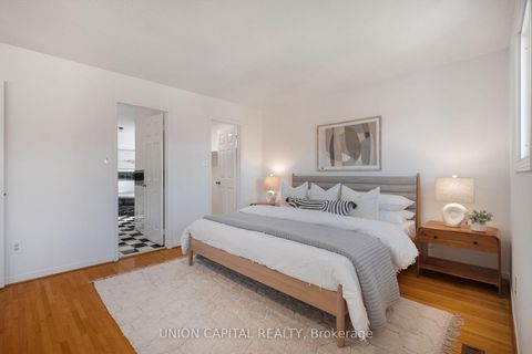 Photo 21 at 58 Horizon Court, Doncrest, Richmond Hill Photo 21 at 58 Horizon Court, Doncrest, Richmond Hill