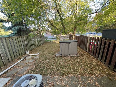 Photo 13 at 164 Quantrell Trail, Malvern, Toronto