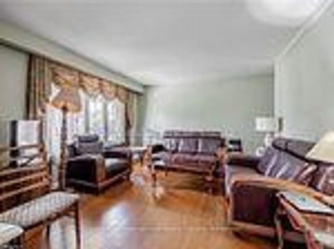 Photo 5 at 545 SANDBROOK Road, WO West, Oakville